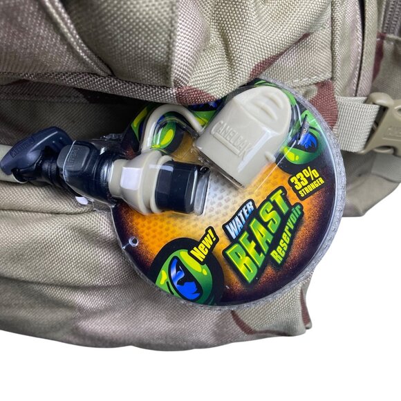 CamelBak Men’s Desert Camo Hydration Reservoir Tactical Maximum Gear Backpack - Picture 6 of 16